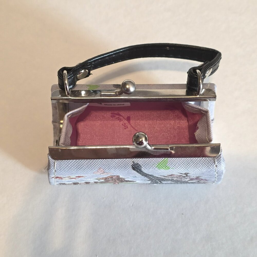 Mini Coin Purse with Girl at the Eiffel Tower in Paris - Snap Closure & Handle - - Picture 5 of 6